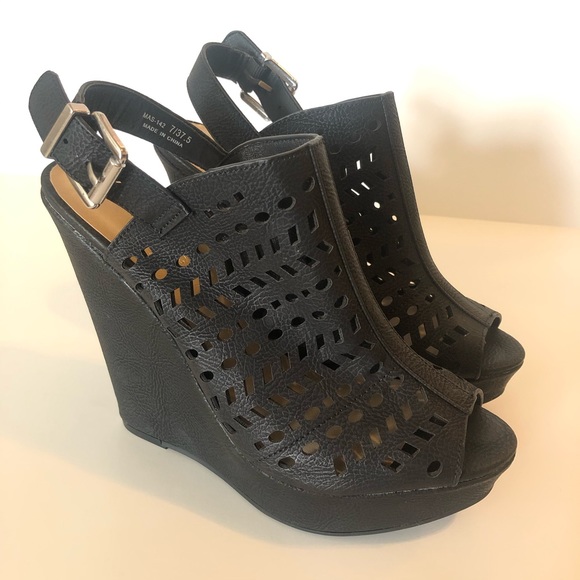 Chinese Laundry Shoes - Chinese Laundry | Laser Cut Wedge | 7